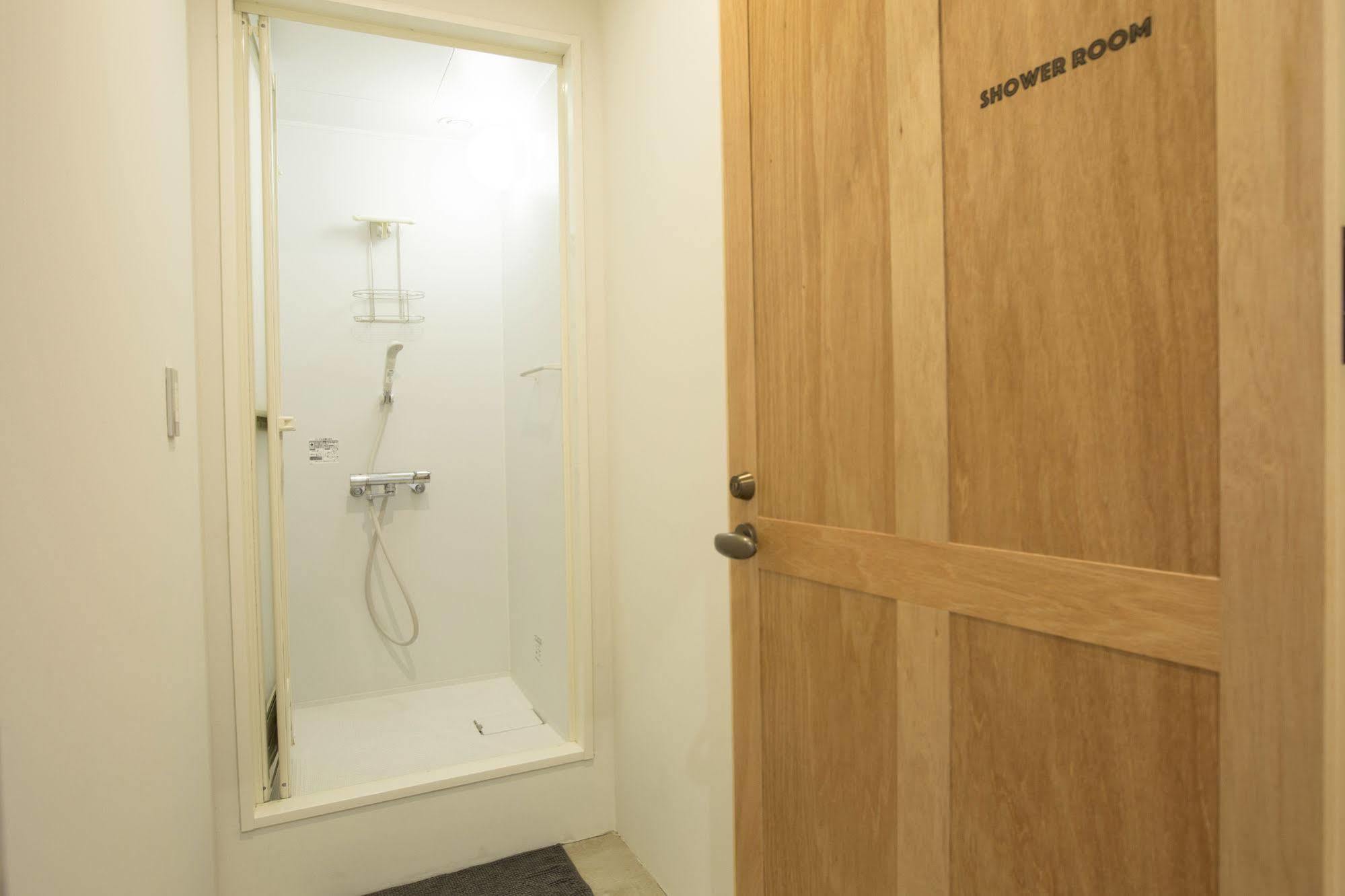 & And Hostel Фукуока Екстер'єр фото